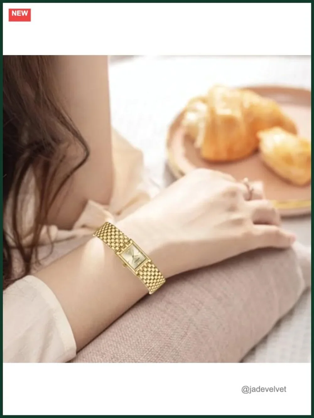 N/A elegant gold